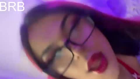 Snapshot of foxxy_angel chatting on 07/04/26, 07:20 Santi online show from 07/04/26, 07:20