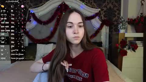 Snapshot of foxxy_girl_ chatting on 01/12/26, 11:26 andice online show from 01/12/26, 11:26