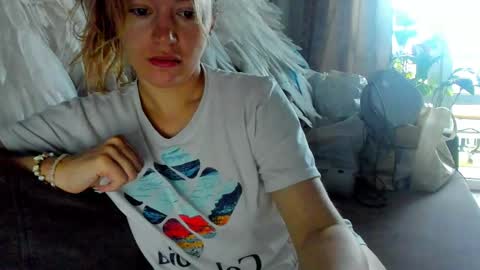 Snapshot of foxy_blond chatting on 05/30/26, 12:30 Foxy online show from 05/30/26, 12:30