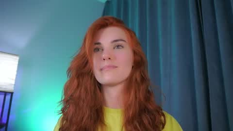 Snapshot of foxy_cute4you chatting on 04/11/26, 06:45 Eva online show from 04/11/26, 06:45