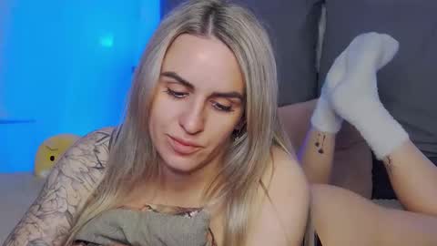 Foxy Kimmi online show from 04/18/26, 04:38