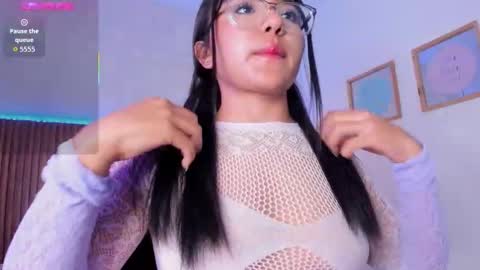 foxy_kylie online show from 11/29/25, 08:01