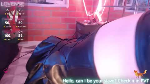 Snapshot of foxy_pet2 chatting on 10/13/25, 01:49 my name is Sofhia but you can call me any name you like Sir online show from 10/13/25, 01:49