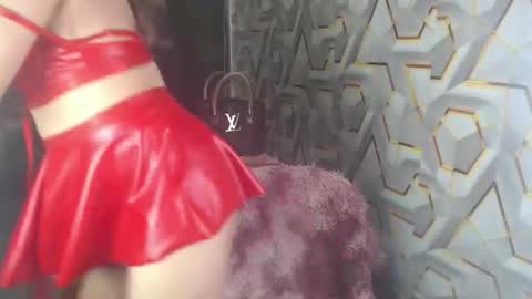 Snapshot of foxy_shantal chatting on 09/09/25, 03:00 foxy_shantal online show from 09/09/25, 03:00