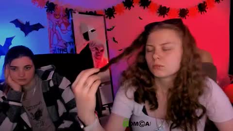 foxy_tease_ online show from 10/30/25, 07:47