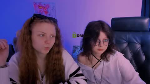 foxy_tease_ online show from 11/12/25, 09:53