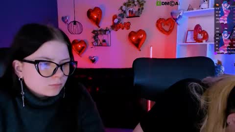 Snapshot of foxy_tease_ chatting on 03/08/26, 08:01 foxy_tease_ online show from 03/08/26, 08:01