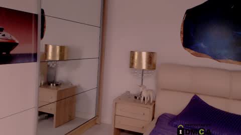 Snapshot of foxydevilish chatting on 12/29/24, 06:24 Fox online show from 12/29/24, 06:24