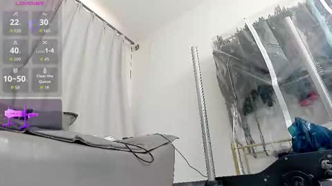 yiyi online show from 03/22/26, 08:07