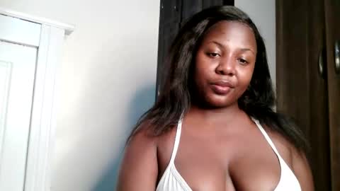 Snapshot of foxykay1 chatting on 01/17/26, 03:33 Kayla online show from 01/17/26, 03:33