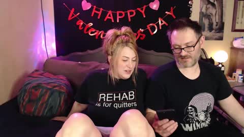 Snapshot of foxymalloryknoxy69 chatting on 02/13/25, 05:01 Mallory Koxx online show from 02/13/25, 05:01