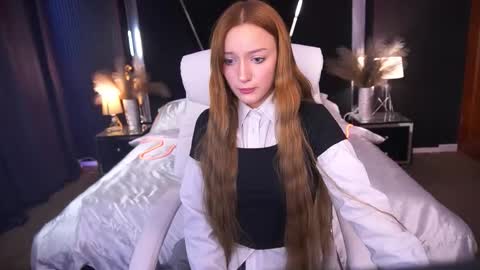 Maya online show from 10/17/25, 01:25