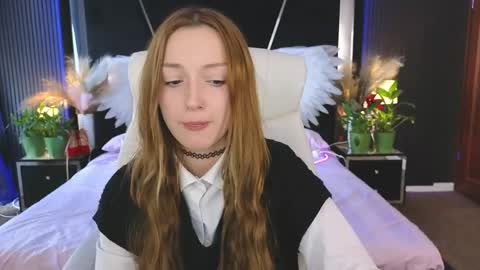 Snapshot of foxymayy chatting on 05/12/26, 01:08 Maya online show from 05/12/26, 01:08