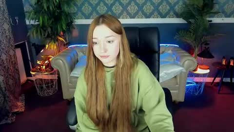 Snapshot of foxymayy chatting on 05/14/26, 12:56 Maya online show from 05/14/26, 12:56
