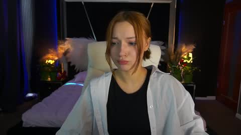 Snapshot of foxymayy chatting on 05/18/26, 12:55 Maya online show from 05/18/26, 12:55