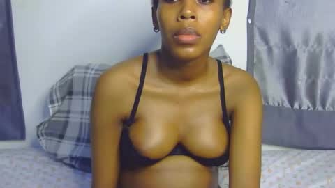 foxypennyy online show from 11/09/25, 08:56