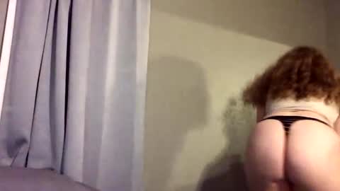 foxyred63 online show from 06/15/26, 04:47