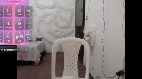 Snapshot of foxysweet08 chatting on 10/18/25, 03:53 Dulce online show from 10/18/25, 03:53