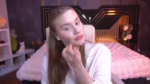 Kate online show from 12/04/25, 10:07