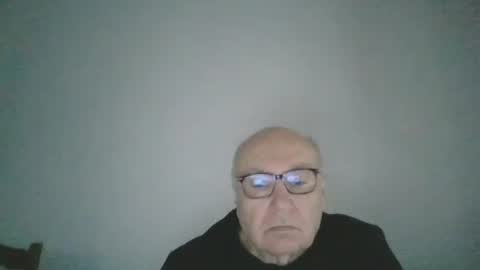 Snapshot of fra94 chatting on 12/12/24, 02:00 fra94 online show from 12/12/24, 02:00