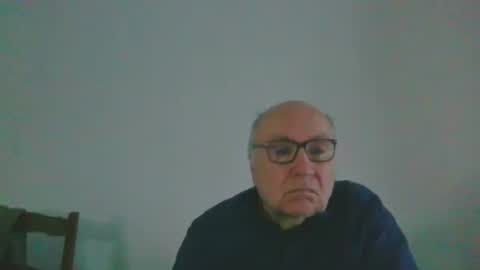 Snapshot of fra94 chatting on 02/23/25, 01:32 fra94 online show from 02/23/25, 01:32