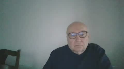 Snapshot of fra94 chatting on 02/24/26, 03:43 fra94 online show from 02/24/26, 03:43