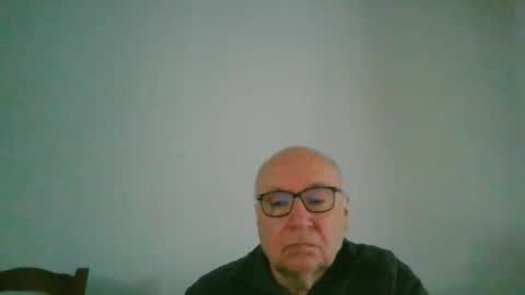 Snapshot of fra94 chatting on 05/15/26, 11:50 fra94 online show from 05/15/26, 11:50