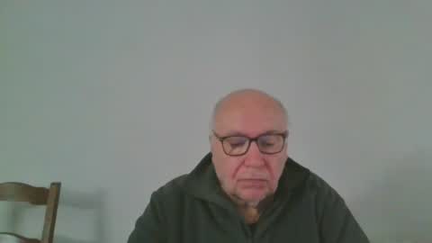 Snapshot of fra94 chatting on 05/16/26, 01:54 fra94 online show from 05/16/26, 01:54