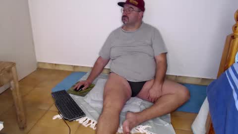 Snapshot of fraboys chatting on 02/05/26, 06:07 Fraboys online show from 02/05/26, 06:07