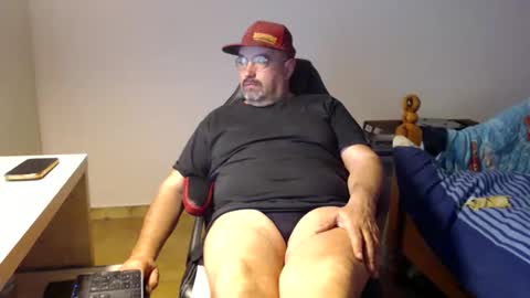 Snapshot of fraboys chatting on 04/06/26, 05:08 Fraboys online show from 04/06/26, 05:08