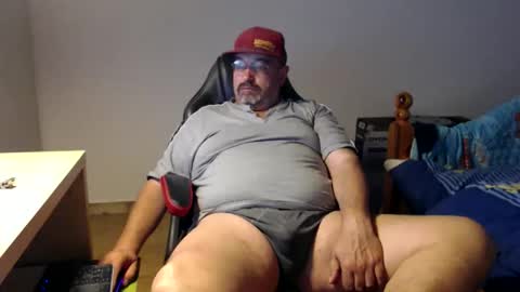 Snapshot of fraboys chatting on 04/10/26, 05:12 Fraboys online show from 04/10/26, 05:12