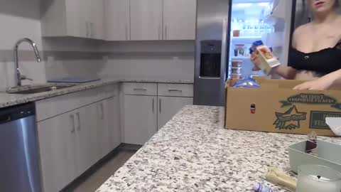 Snapshot of fragilemasochist chatting on 01/30/25, 04:13 Angel online show from 01/30/25, 04:13