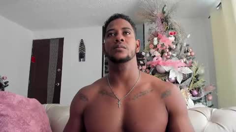 IM FRAIDER online show from 12/12/24, 01:39