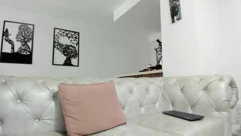 IM FRAIDER online show from 09/27/25, 04:45