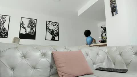 IM FRAIDER online show from 10/14/25, 04:30