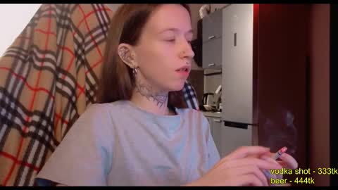 fran_bow online show from 10/22/25, 07:24