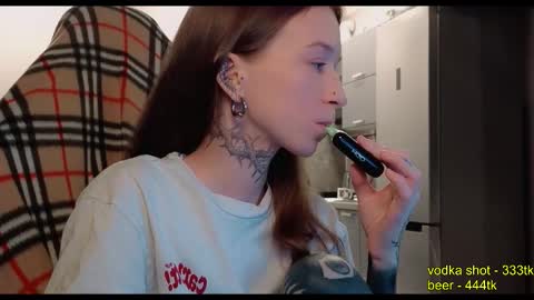 Snapshot of fran_bow chatting on 10/30/25, 05:20 fran_bow online show from 10/30/25, 05:20