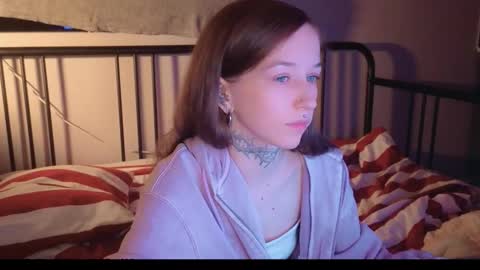 Snapshot of fran_bow chatting on 03/23/26, 06:34 fran_bow online show from 03/23/26, 06:34
