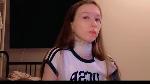 Snapshot of fran_bow chatting on 04/06/26, 08:26 fran_bow online show from 04/06/26, 08:26
