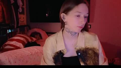 Snapshot of fran_bow chatting on 04/27/26, 01:20 fran_bow online show from 04/27/26, 01:20