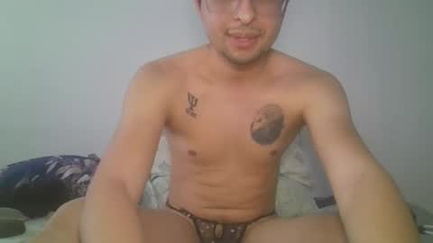 Snapshot of fran_boy chatting on 03/15/26, 07:09 fran online show from 03/15/26, 07:09