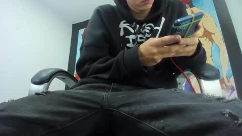 Snapshot of fran_boy_ chatting on 01/08/26, 04:48 Fran online show from 01/08/26, 04:48