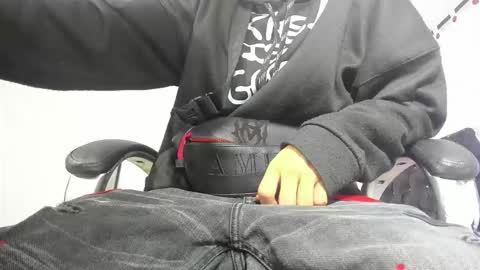 Snapshot of fran_boy_ chatting on 01/15/26, 03:44 Fran online show from 01/15/26, 03:44