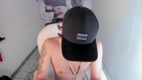 Snapshot of fran_boy_ chatting on 04/09/26, 06:30 Fran online show from 04/09/26, 06:30