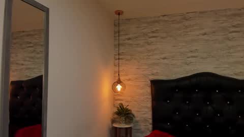 Snapshot of francesca_bbw chatting on 02/01/26, 02:32 online show from 02/01/26, 02:32