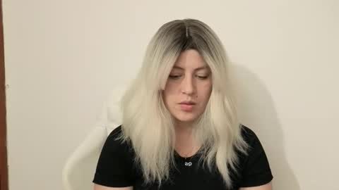 Snapshot of francescaasmith chatting on 04/01/26, 12:55 Francesca online show from 04/01/26, 12:55