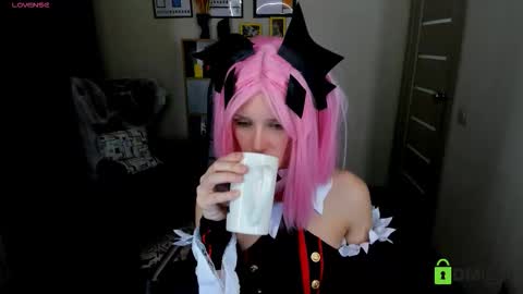 Fran online show from 10/27/25, 04:33