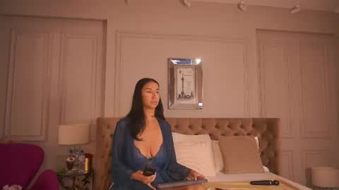 Snapshot of francescadante chatting on 06/21/26, 05:54 francescadante online show from 06/21/26, 05:54