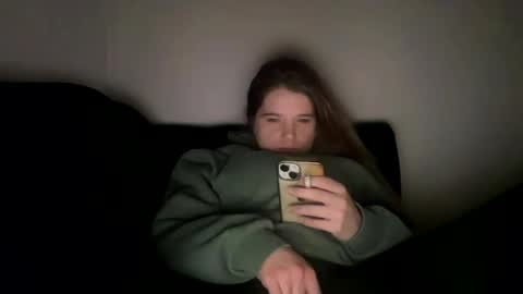 Snapshot of francescafey chatting on 12/04/24, 07:06 francescafey online show from 12/04/24, 07:06