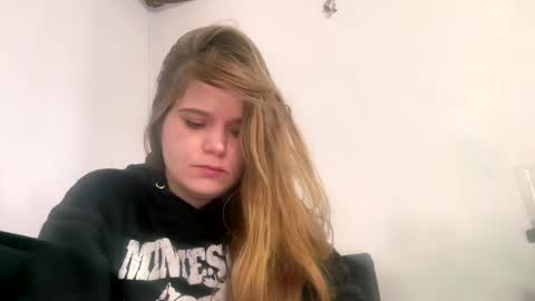 Snapshot of francescafey chatting on 01/13/25, 06:59 francescafey online show from 01/13/25, 06:59